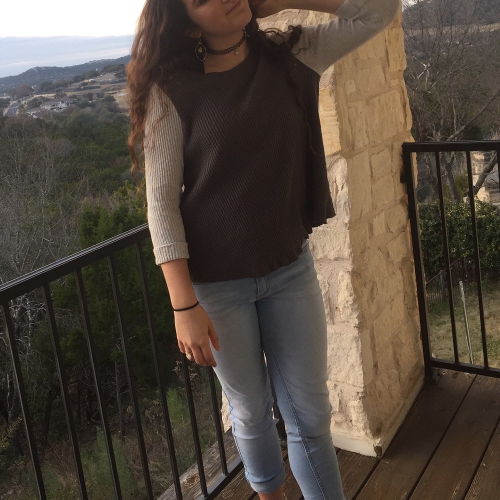 Alter’d State Grey Sweatshirt 3/4 Sleeve